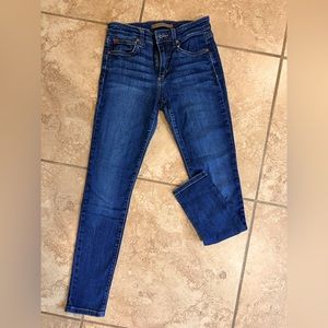 Joe’s Jeans   /   Dark Wash Skinny  /  Size 27